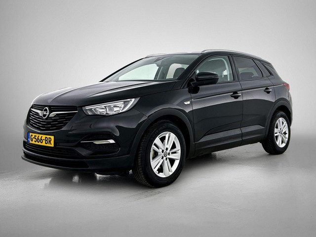 Opel Grandland X 1.2 Turbo Business +