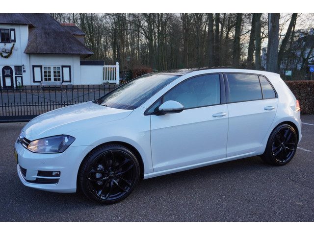 Volkswagen Golf 1.4 TSI ACT Highline Pano Navi Dap Trekhaak