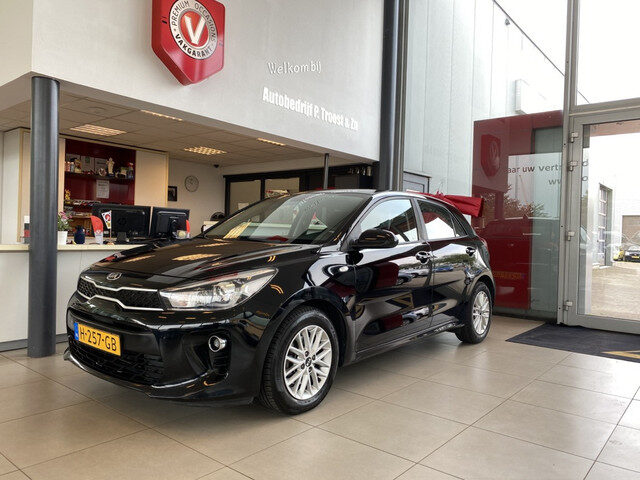 Kia Rio 1.0 TGDI DynamicLine,Navigatie,Achteruitrijcamera,Bluetooth met Spraakbediening,Airco,Cruise