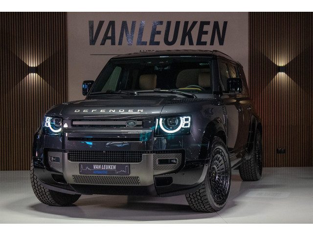 Land Rover Defender D300 110 X-Dynamic HSE