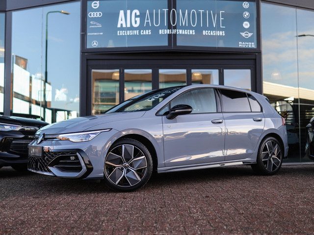 Volkswagen Golf 1.5 TSI R-Line Edition