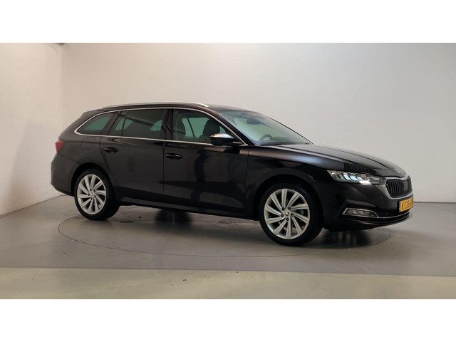 Škoda Octavia Combi 1.0 e-TSI DSG Business Edition Navigatie Virtual Cockpit DAB+
