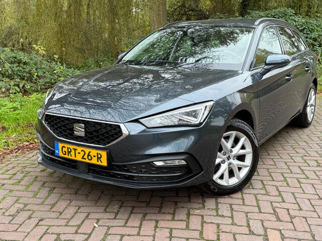 Seat Leon Sportstourer 1.0 TSI Style Business Intense 1 Eig. 53000 km b.j. 11-2021, Navi ,Carplay