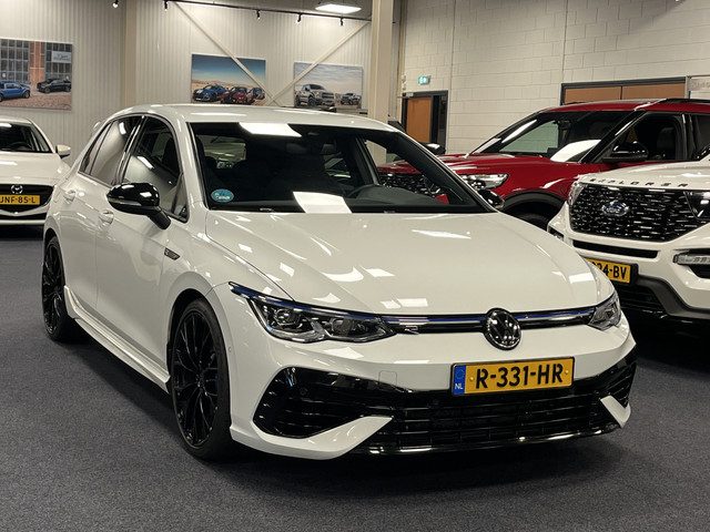 Volkswagen Golf 2.0 TSI R 320PK 4Motion Performance Pack 19inch Remus DCC