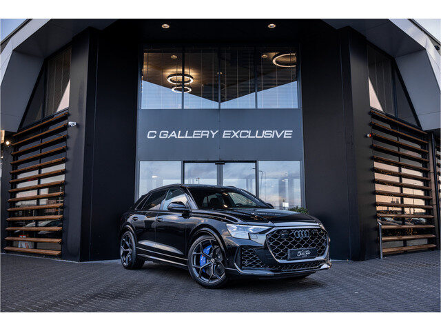 Audi RSQ8 4.0 TFSI quattro Performance