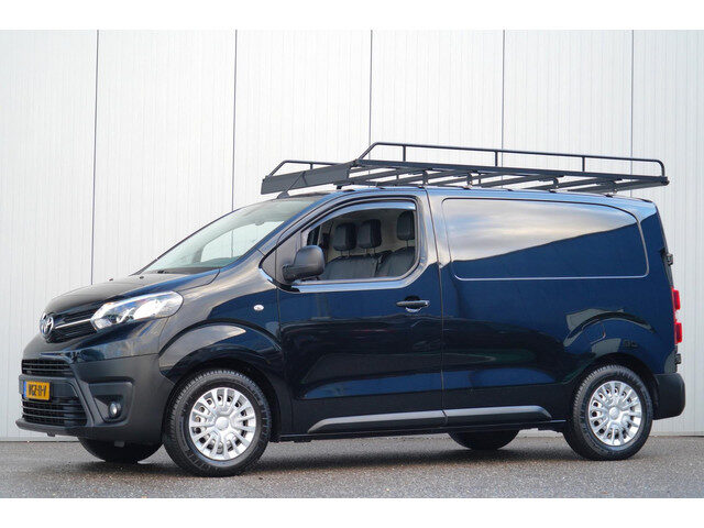 Toyota ProAce Compact 1.5 D-4D Navigator / EX. BTW / 3 Pers. / Navigatie / Imperiaal / Trekhaak / 70