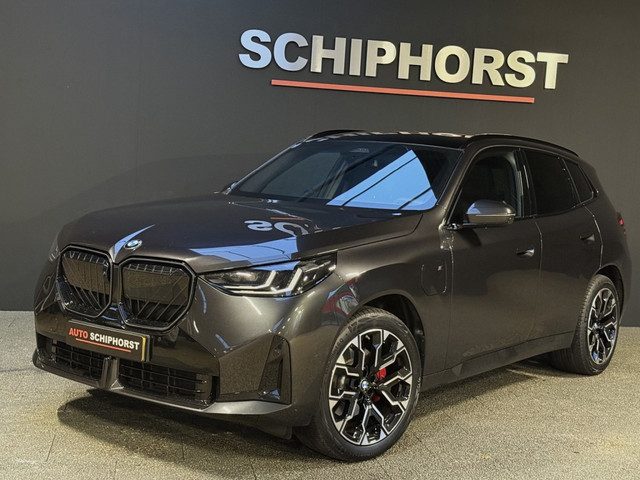 BMW X3 30e X-drive M-Sport-Pro/pano/trekhaak/premium pakket/harman kardon A90