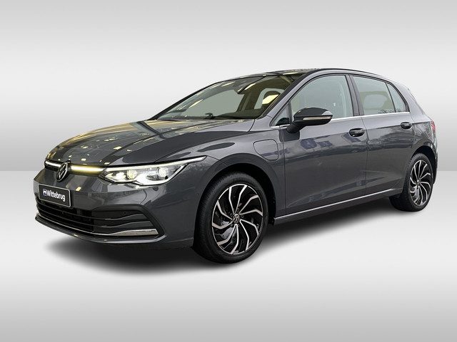 Volkswagen Golf 1.4 TSI DSG eHybrid Style