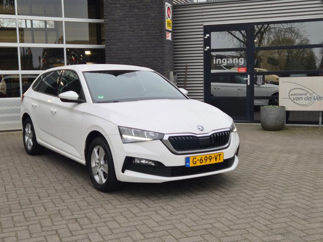 Škoda Scala 1.0 TSI 85KW Sport Business, cruise, LED, climatronic, app connect, pdc, privacy glas