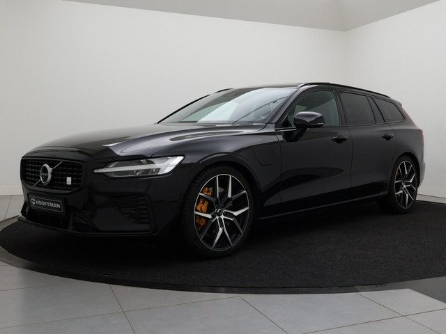 Volvo V60 T8 POLESTAR ENGINEERED 360GR CAM SCHUIFDAK HARMAN KARDON 20INCH