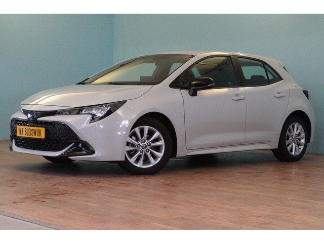 Toyota Corolla Hybrid 140 Business