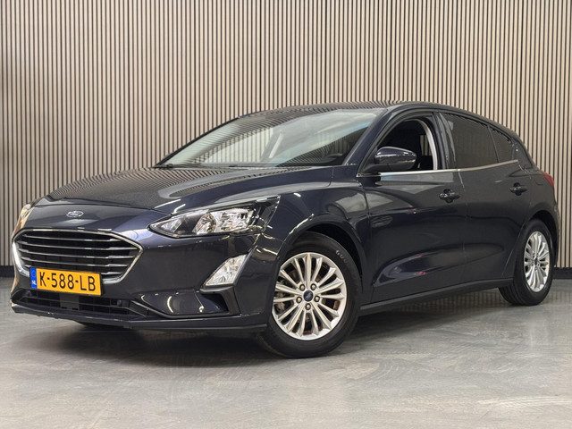 Ford Focus 155pk Titanium X Navi Camera Winter Parking