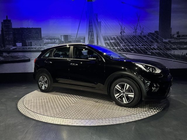 Kia Niro 1.6 GDi Hybrid DynamicLine *Origineel NL*Camera*Navi*Appconnect*