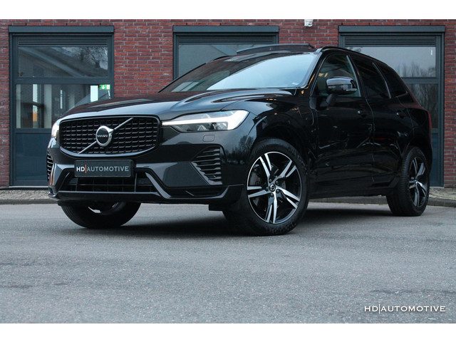 Volvo XC60 2.0 T6 Plug-in hybrid AWD R-Design Dark PANO|TREKHAAK