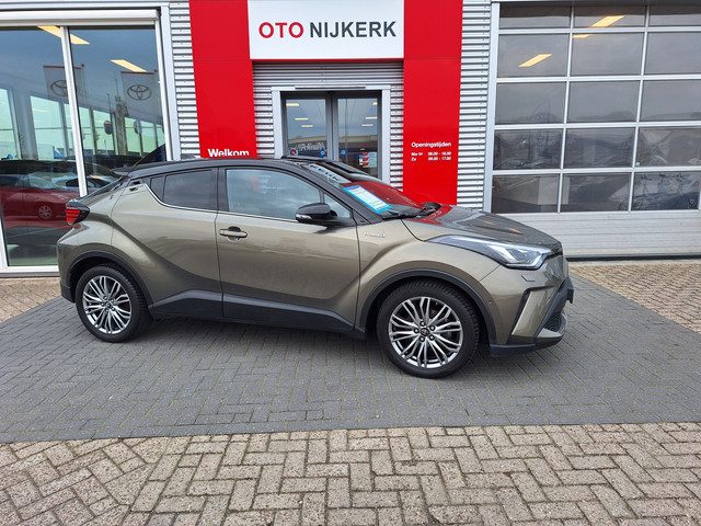 Toyota C-HR 1.8 Hybrid Executive Limited met trekhaak