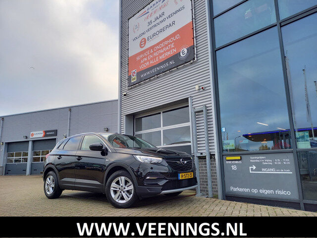 Opel Grandland X 1.2 Turbo Business Executive