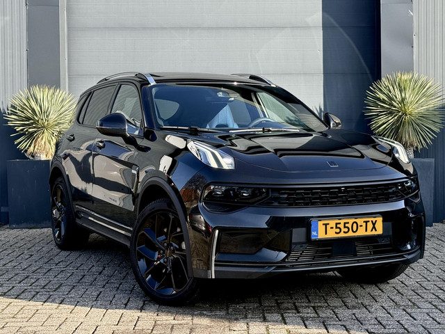 Lynk&Co 01 1.5 Plug-In|Vol Black Edition|Zwarte Hemel|Pano