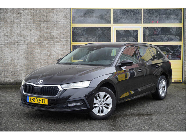 Škoda Octavia Combi 1.0 TSI Business Edition BJ2021 Lmv 16" | Led V+A | Pdc | Navi | Dynamische knip