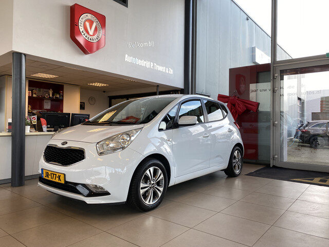 Kia Venga 1.4 CVVT DynamicPLusLine,Navigtie,Achteruitrijcamera,Spraakbediening,Parkeersensoren Achte