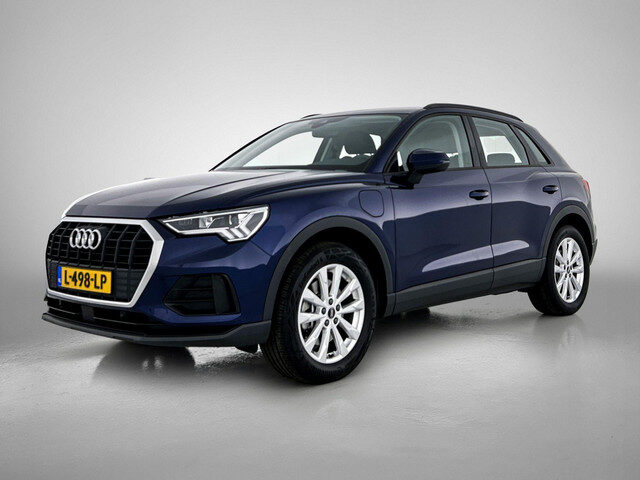 Audi Q3 45 TFSI e Business Edition