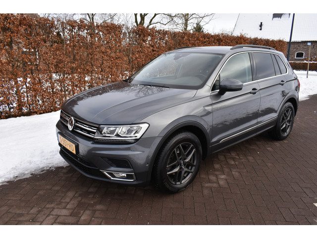 Volkswagen Tiguan 1.5 TSI ACT Comfortline '20 ACC, TREKHAAK,