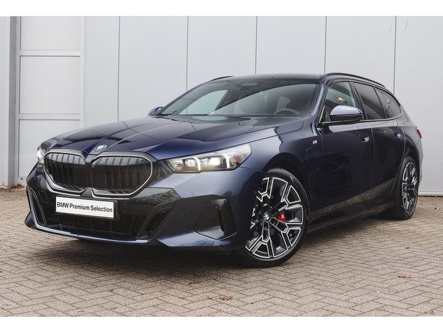 BMW 5 Serie touring 530e M Sport Automaat
