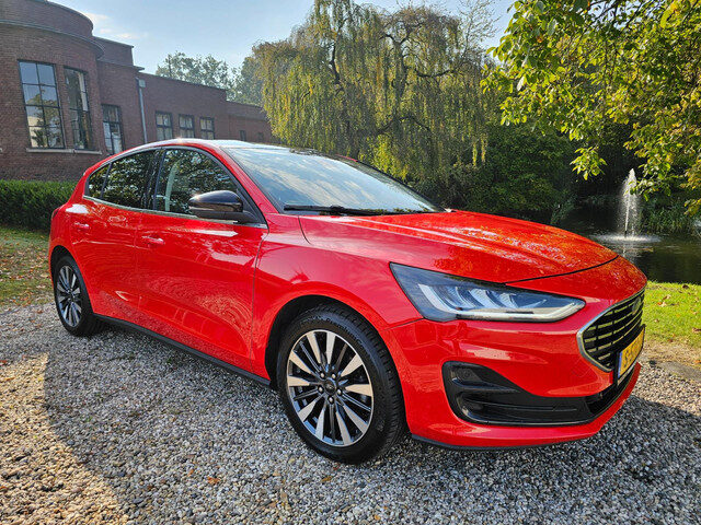 Ford Focus 1.0 EcoBoost Hybrid Titanium X AIRCO/cruise