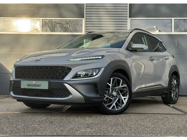 Hyundai Kona 1.6 GDI HEV Premium Sky