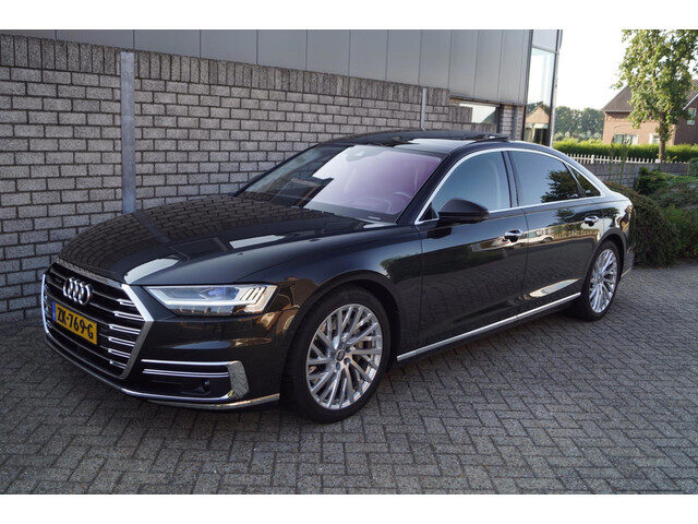Audi A8 55 TFSI Quattro Lang Pro Line Plus Autom Bom Volle Auto met een Nieuwprijs van 205000 Euro.