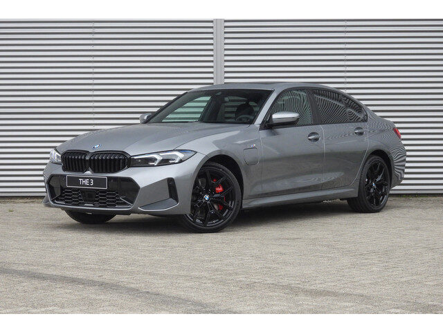 BMW 3 Serie 330e M Sport Automaat