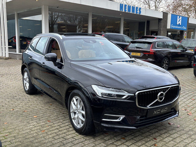 Volvo XC60 T8 Twin Engine AWD Momentum Panorama Luchtvering