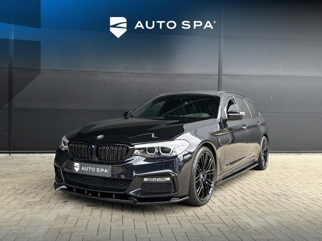 BMW 5 Serie touring 520i LCI | M-SPORT | Panodak | Trekhaak | Navi PRO | CarPlay | NL auto |