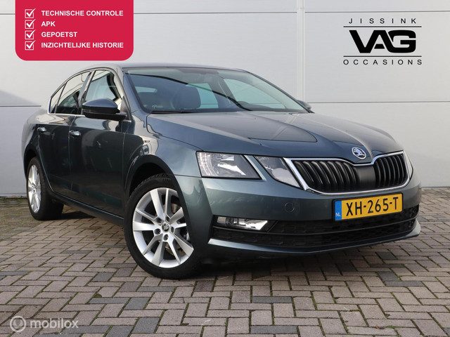 Škoda Octavia 1.6 TDI Automaat CarPlay Leer Stoelverwarming