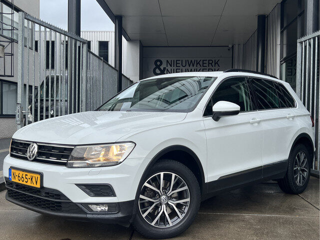 Volkswagen Tiguan 1.4 TSI ACT Comfortline Business | SCHUIF/KANTELDAK | CARPLAY/ANDROID | ADAPTIVE C