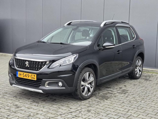 Peugeot 2008 1.2 PureTech Blue Lease Allure