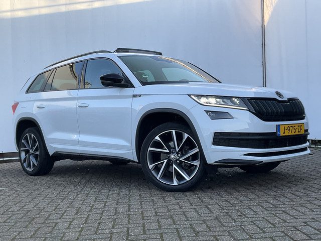 Škoda Kodiaq 7-Pers 1.5 TSI Sportline 7p. Virtual Pano.dak Trekhaak 20"LMV Full option Business