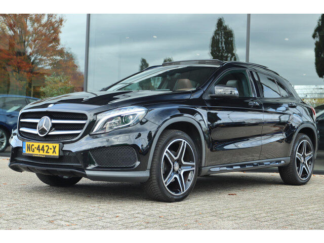 Mercedes-Benz GLA 200 PRESTIGE AUT. AMG