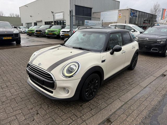 MINI Cooper Mini 1.5 Pepper, Navi, Airco, INC BTW