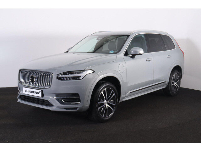 Volvo XC90 T8 Recharge AWD Core Bright