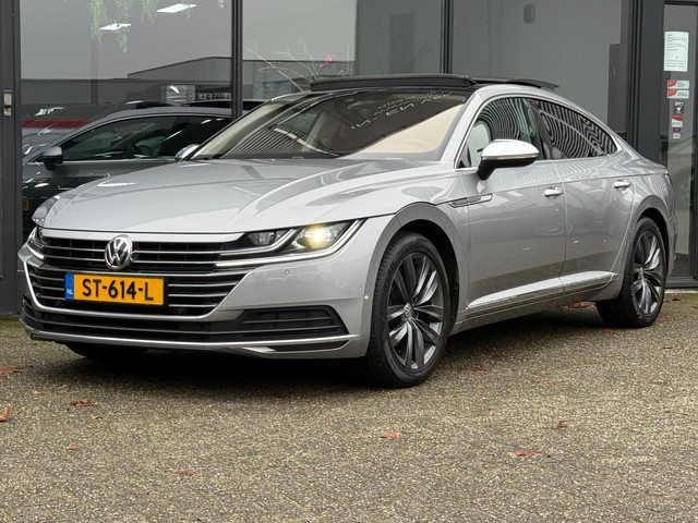 Volkswagen Arteon 1.5 TSI Elegance Business PANO/CAMERA/CARP
