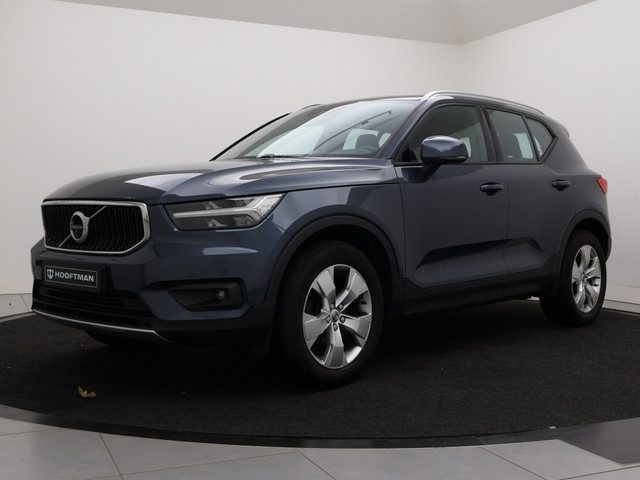 Volvo XC40 T2 AUT(8) MOMENTUM+ SCHUIFDAK 360GR CAM ACC BLIS KEYLESS