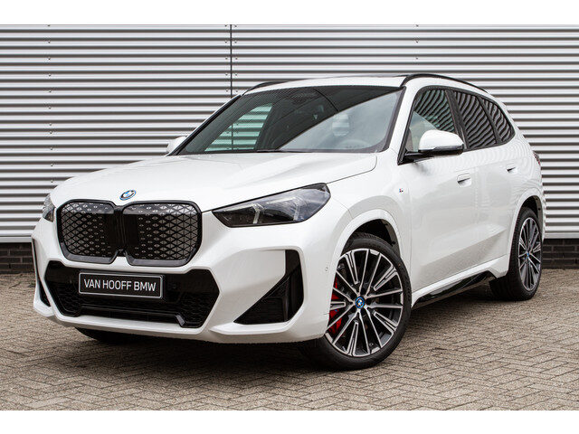 BMW iX1 eDrive20 M Sport