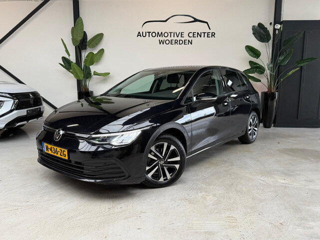 Volkswagen Golf 2.0 TDI Style AUTOMAAT SFEERVERLICHTING TREKHAAK