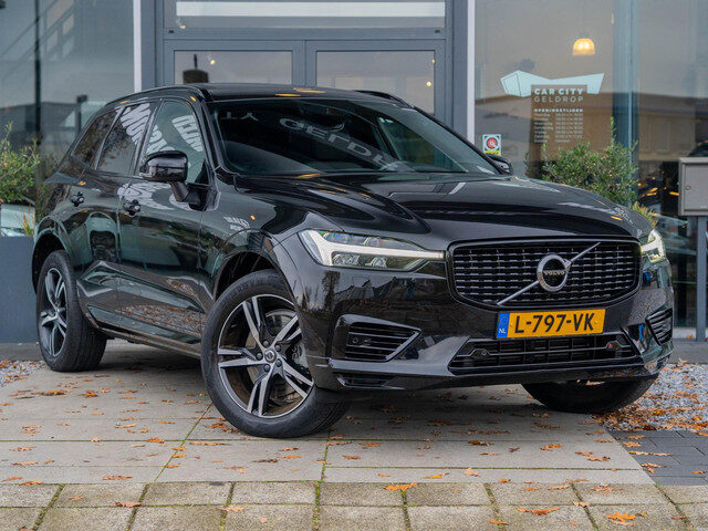 Volvo XC60 2.0 Recharge T6 AWD R-Design / Pano / Memory / Trekhaak / Blis / Camera