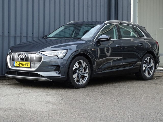 Audi e-tron e-tron 50 quattro Launch edition plus 71 kWh | Pano | Trekhaak | Luchtvering