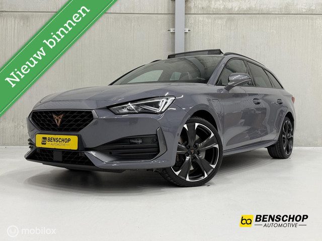 Cupra Leon Sportstourer 1.4 e-Hybrid 245 Panodak Bucket Stoelen Navi Carplay Camera