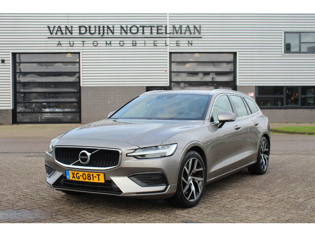 Volvo V60 2.0 T5 Momentum