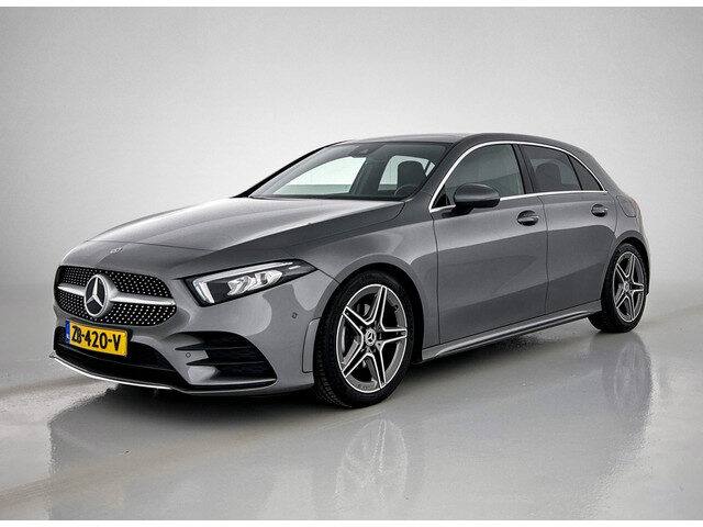 Mercedes-Benz A-Klasse 180 Business Solution AMG Automaat (PANORAMADAK, TREKHAAK ELEKT. WEGKLAPBAAR,
