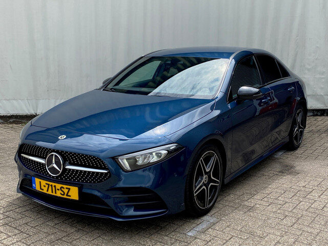 Mercedes-Benz A-Klasse 180 Business Solution AMG /Night/ Sfeer verel. !