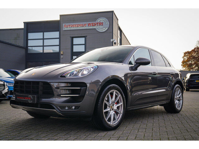 Porsche Macan 3.6 Turbo | Nieuwstaat | Panorama | Burmester Audio | Sport Chrono | Luxe Leder | Came